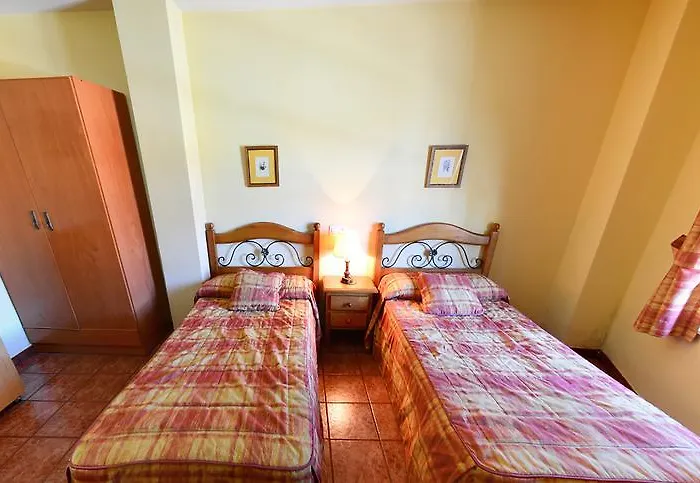 Hostal Bar Stop 게스트하우스 Velilla del Rio Carrion